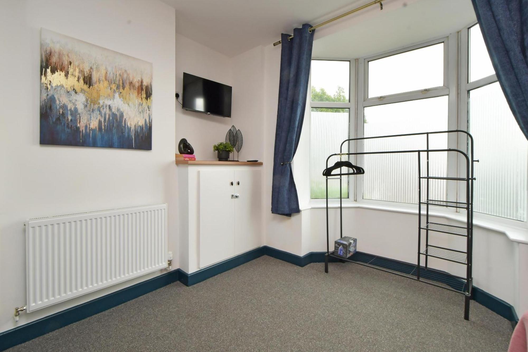 Stay At Shobnall Road Rooms And Studios Burton Екстер'єр фото