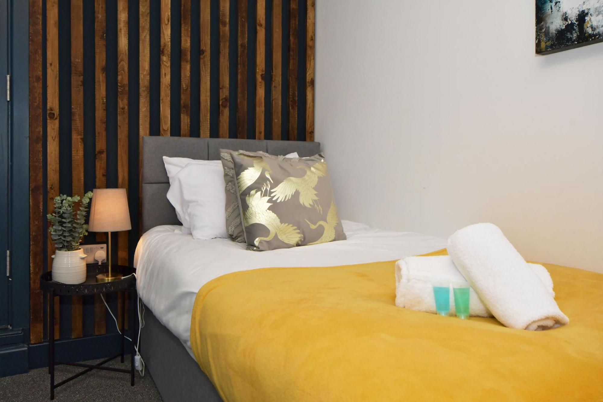Stay At Shobnall Road Rooms And Studios Burton Екстер'єр фото